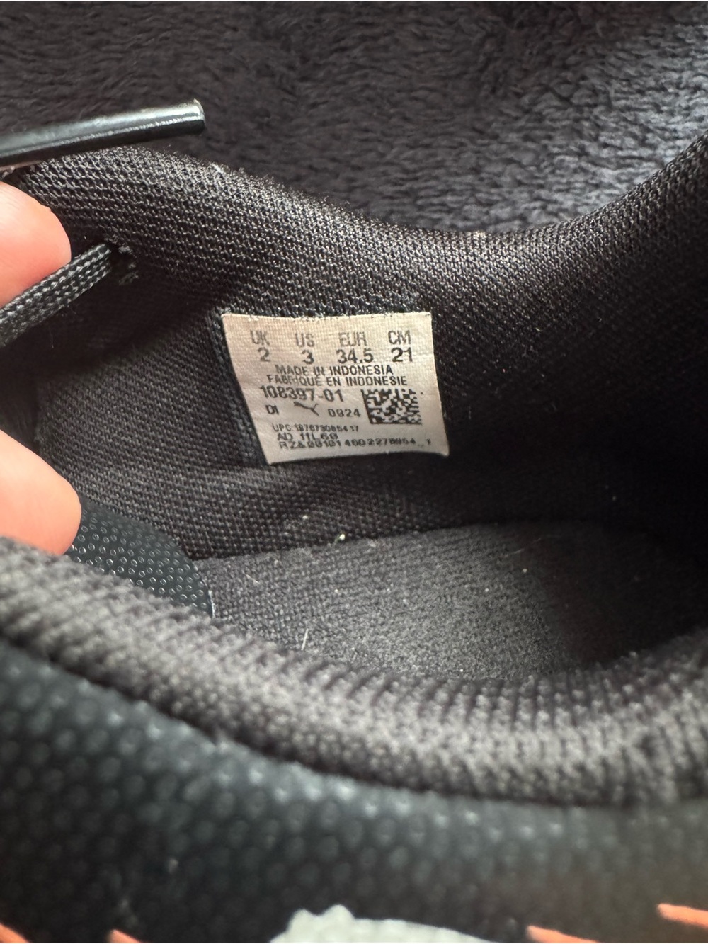 Puma shoes - Picture 5 of 5